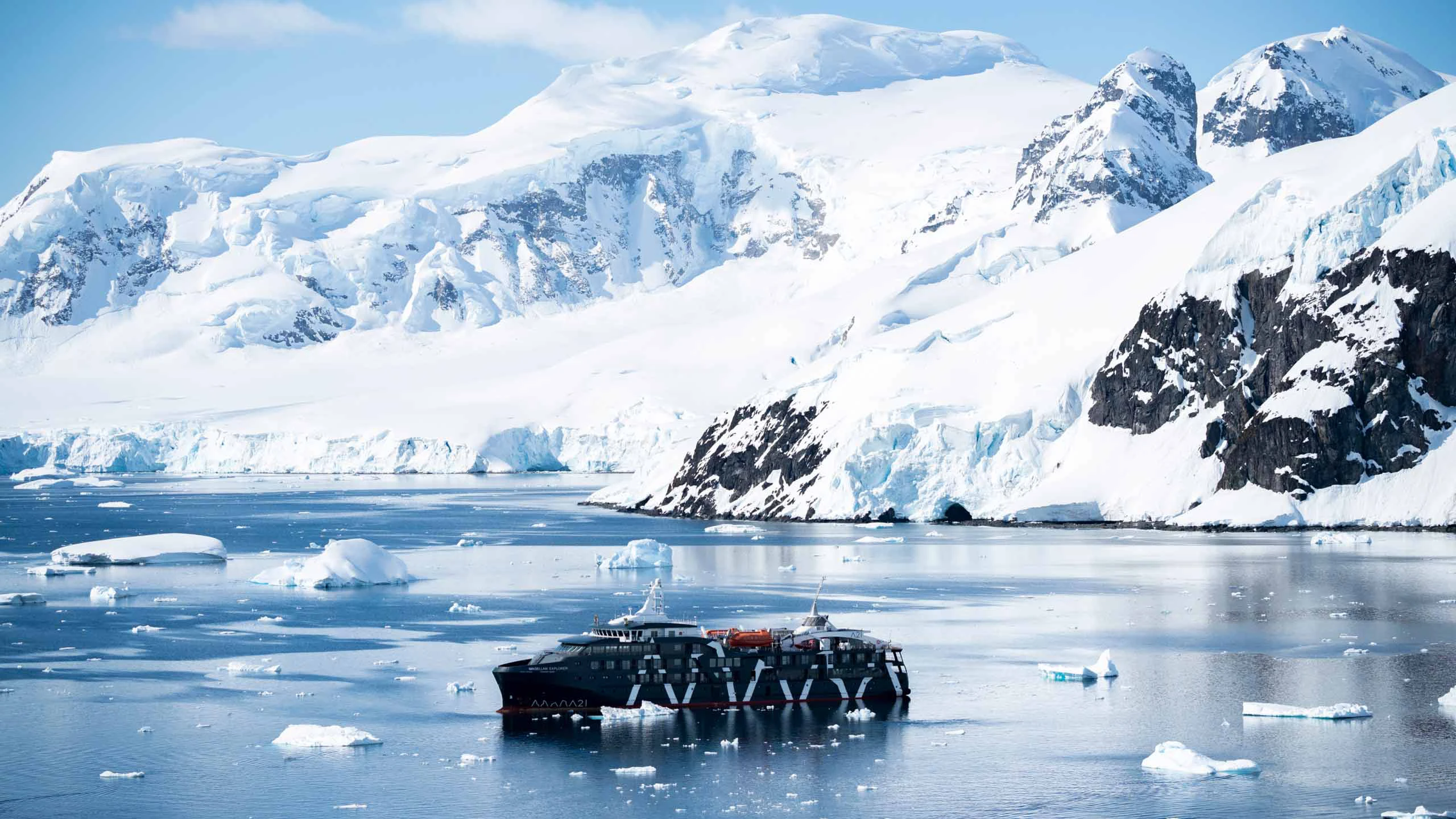 Antarctica21 Cruise