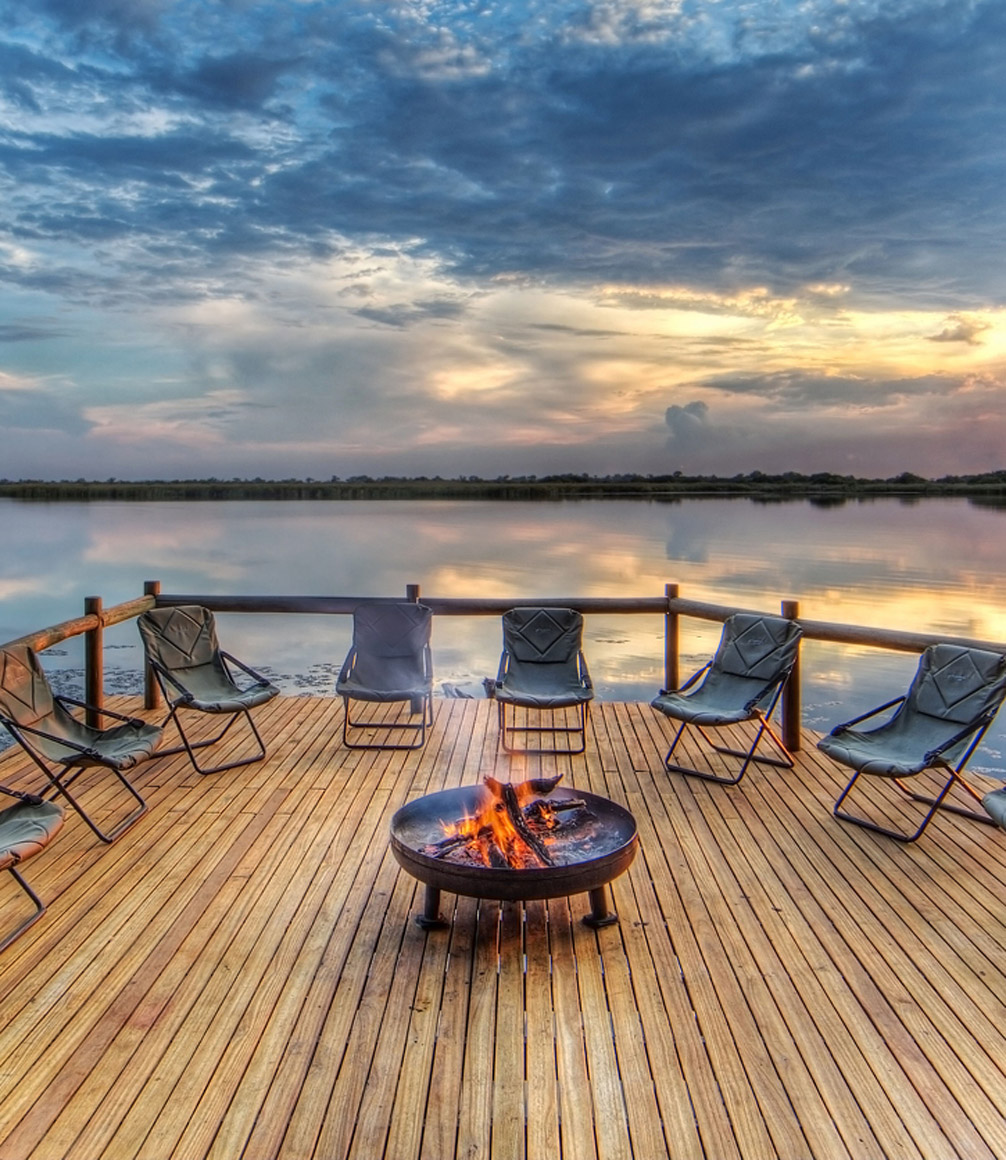 Botswana - Xugana Island Lodge - Main Area