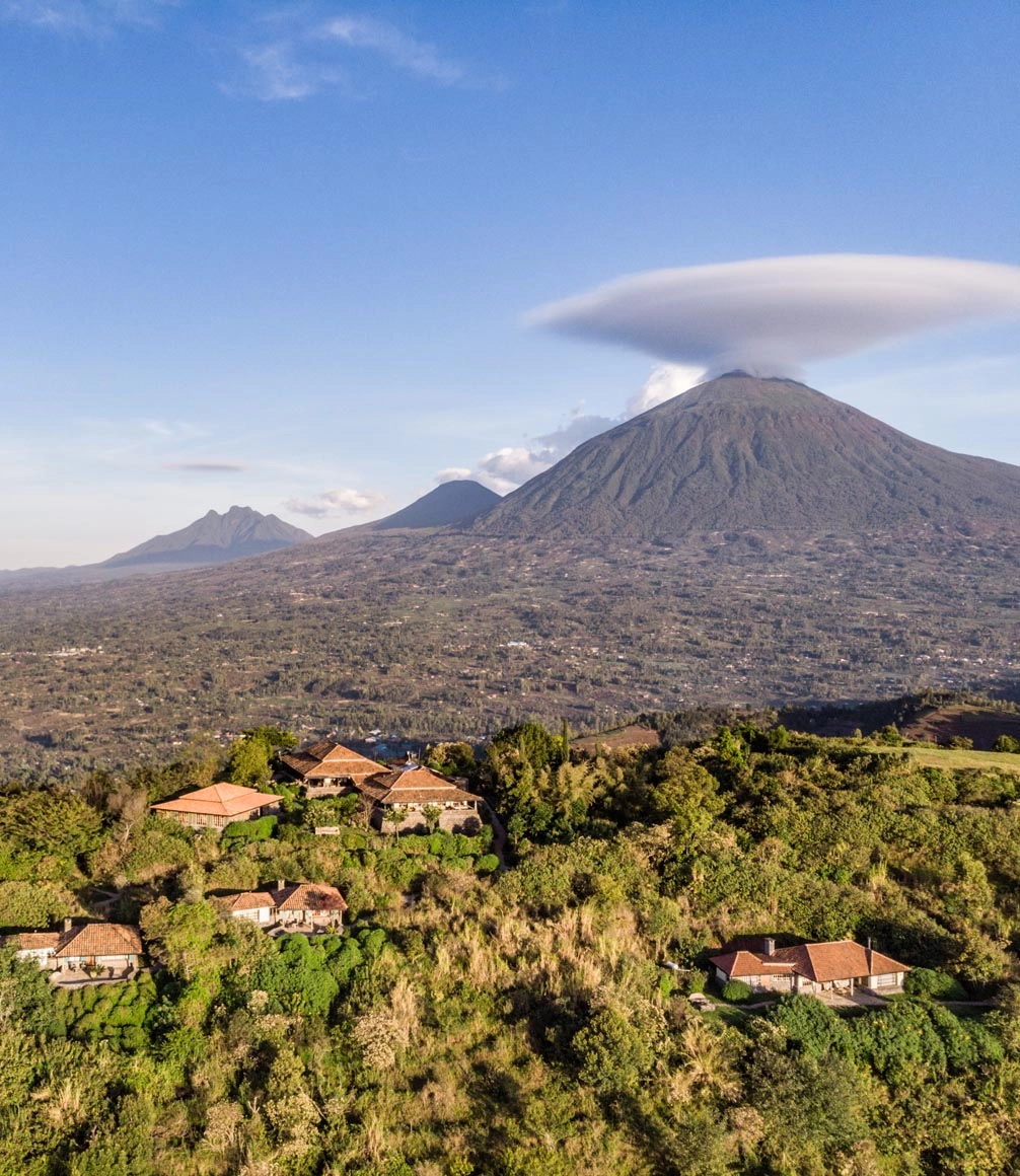 rwanda_virunga_mts_view